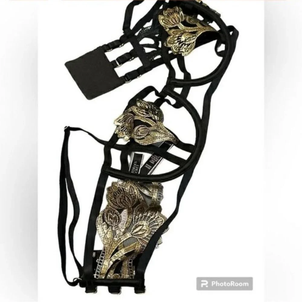 NWT Victoria's Secret Sexy Strappy Embroidered Balconette Bra - Picture 2 of 6